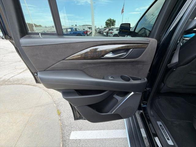 2016 Cadillac Escalade Platinum