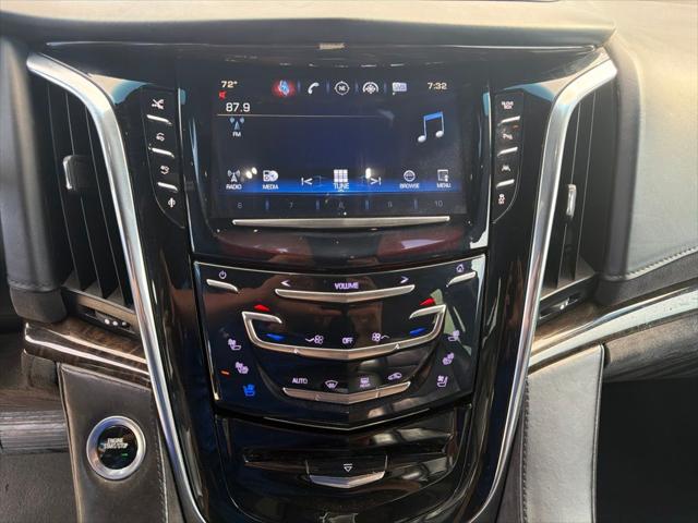 2016 Cadillac Escalade Platinum