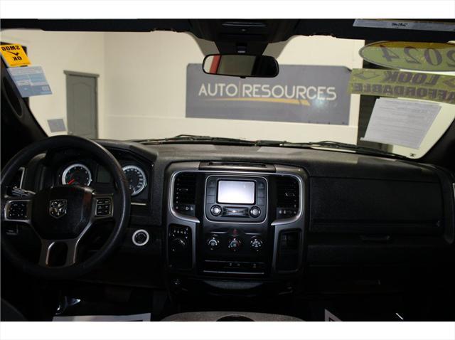 2024 Ram 1500 Classic Warlock Crew Cab 4x2 57 Box