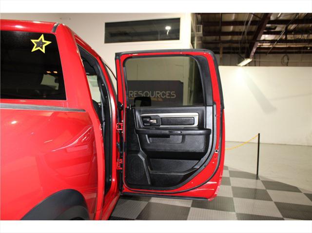 2024 Ram 1500 Classic Warlock Crew Cab 4x2 57 Box