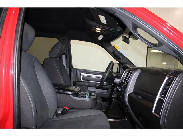 2024 Ram 1500 Classic Warlock Crew Cab 4x2 57 Box
