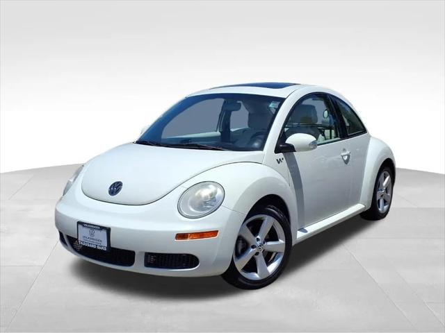 2008 Volkswagen New Beetle Triple White for sale in Westlake Village, CA