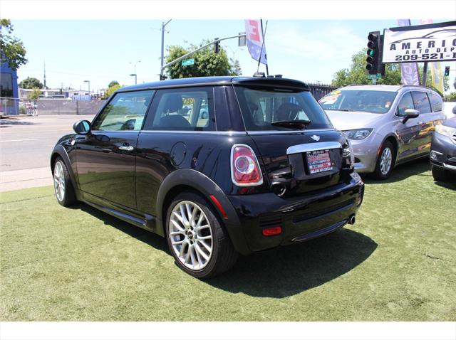 2011 MINI Cooper Cooper Hatchback 2D