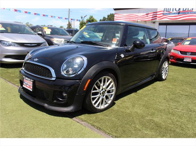 2011 MINI Cooper Cooper Hatchback 2D