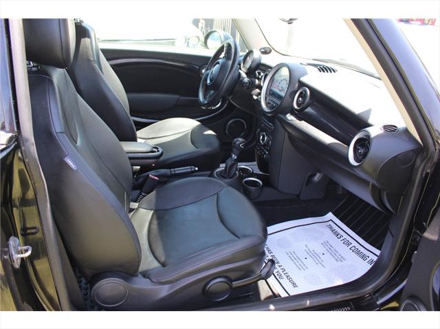 2011 MINI Cooper Cooper Hatchback 2D