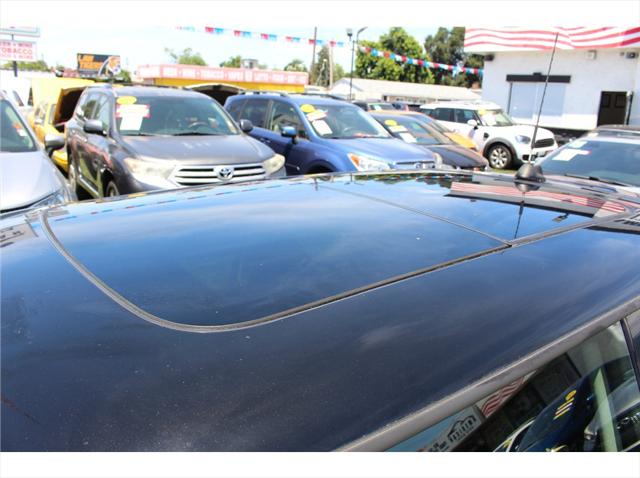 2011 MINI Cooper Cooper Hatchback 2D