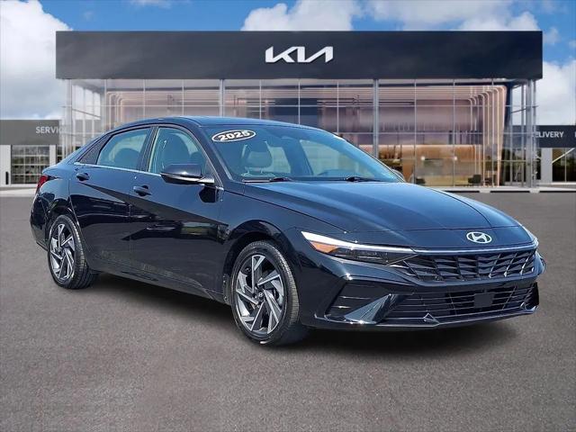 2025 Hyundai Elantra Hybrid Limited for sale in Allentown, PA