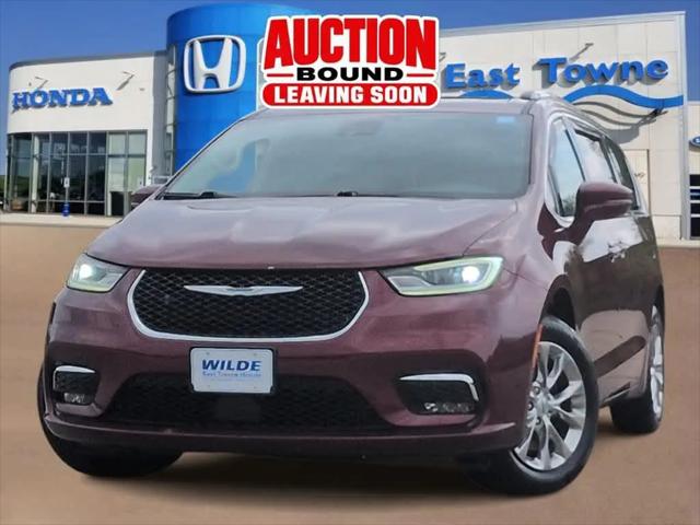 2021 Chrysler Pacifica Touring L AWD for sale in Madison, WI