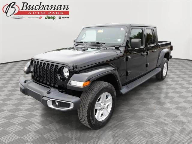 2022 Jeep Gladiator Sport S for sale in Waynesboro, PA