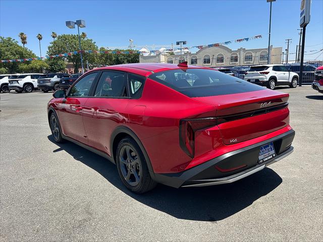 2025 Kia K4 LXS