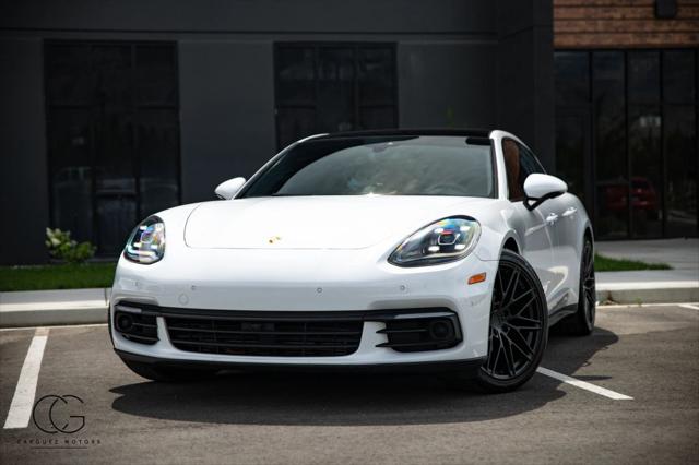 2018 Porsche Panamera 4