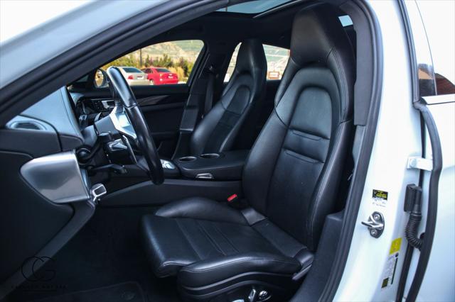 2018 Porsche Panamera 4