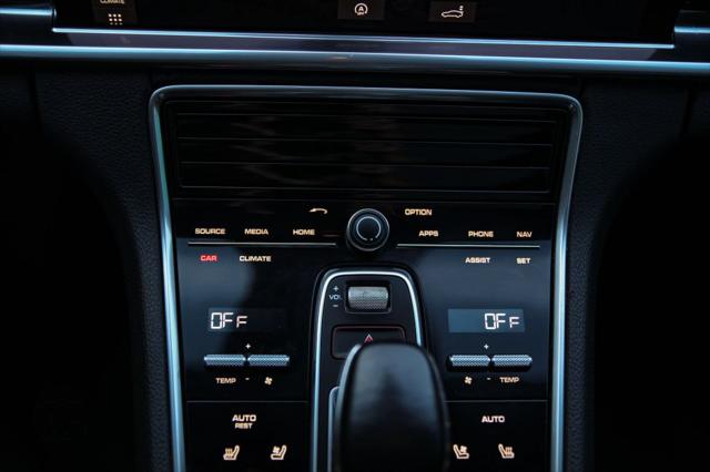 2018 Porsche Panamera 4