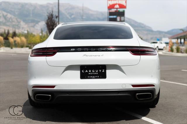 2018 Porsche Panamera 4