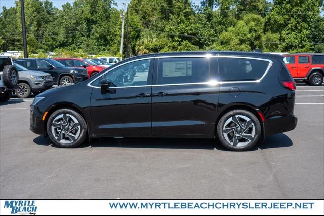 2027 Chrysler Pacifica PACIFICA LIMITED