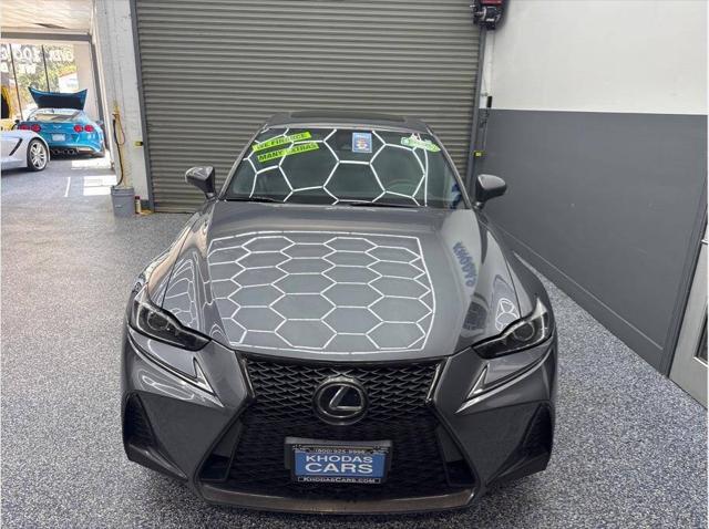 2017 Lexus IS 200t Base 4dr Sedan