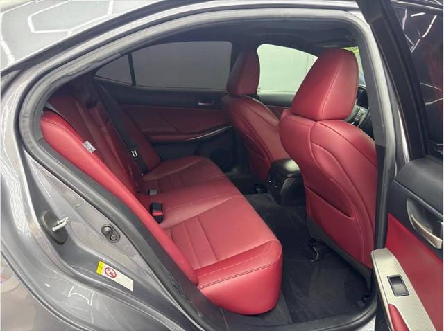 2017 Lexus IS 200t Base 4dr Sedan
