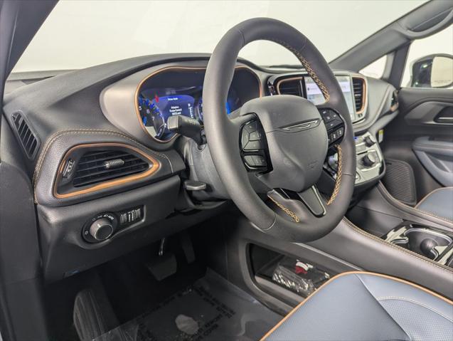2027 Chrysler Pacifica Pinnacle