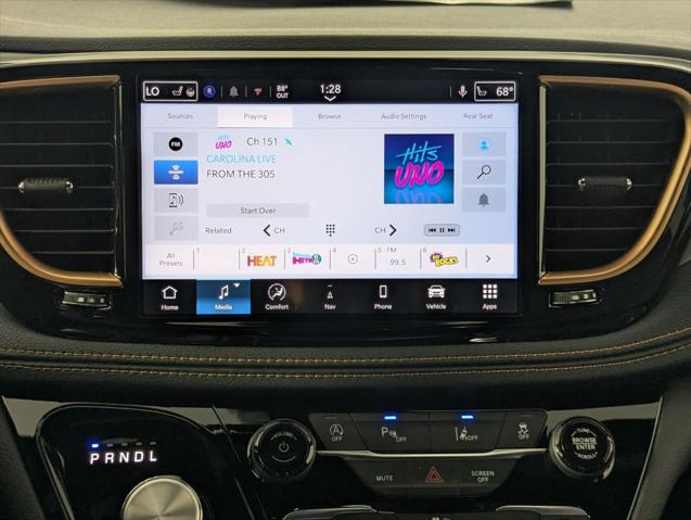 2027 Chrysler Pacifica Pinnacle