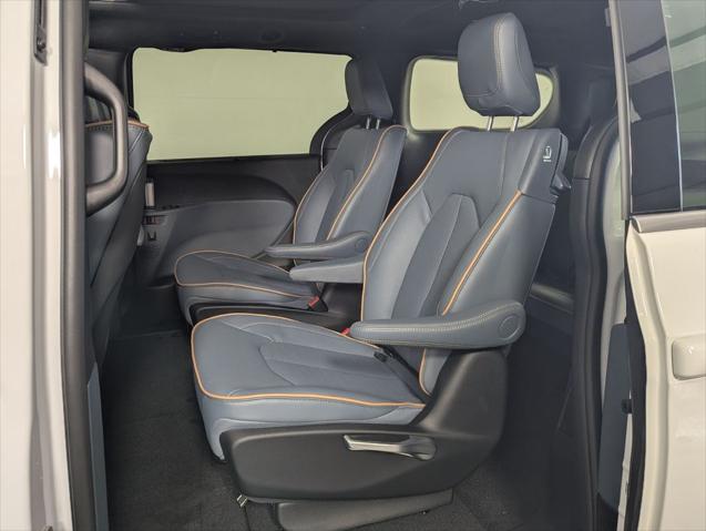 2027 Chrysler Pacifica Pinnacle