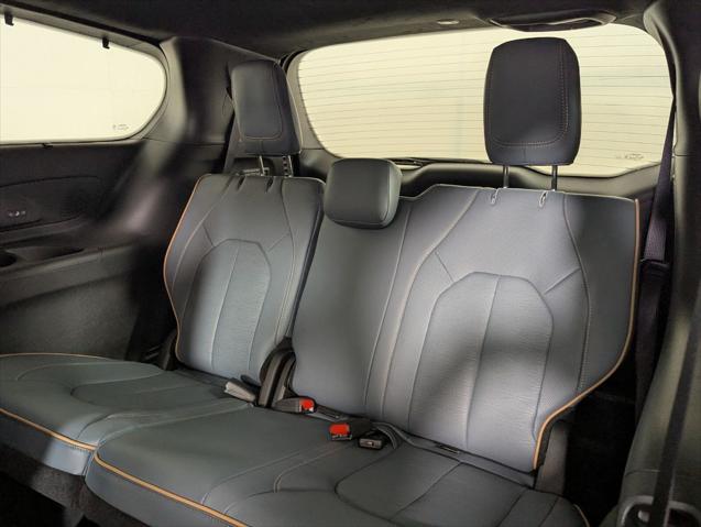 2027 Chrysler Pacifica Pinnacle