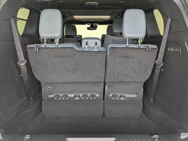2027 Chrysler Pacifica Pinnacle