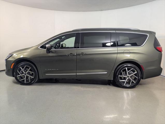 2027 Chrysler Pacifica Pinnacle