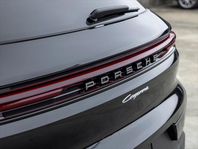 2026 Porsche Cayenne Unknown