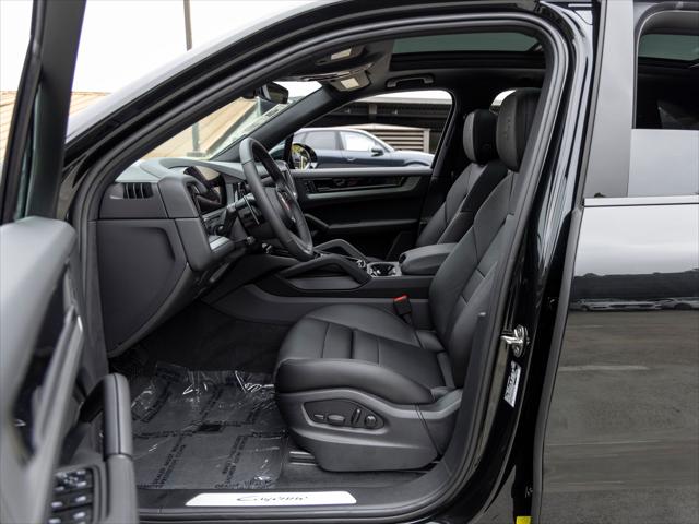 2026 Porsche Cayenne Unknown