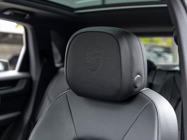 2026 Porsche Cayenne Unknown