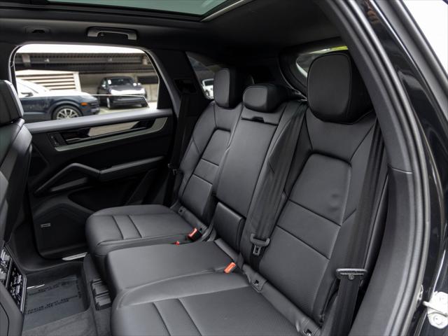 2026 Porsche Cayenne Unknown