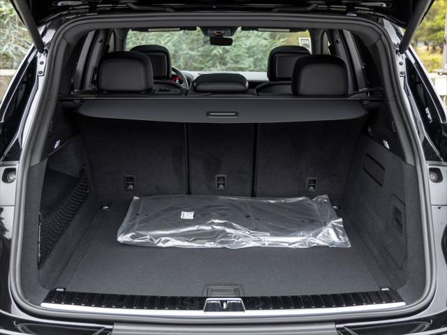 2026 Porsche Cayenne Unknown