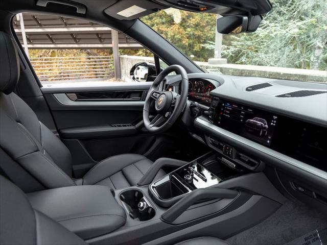 2026 Porsche Cayenne Unknown