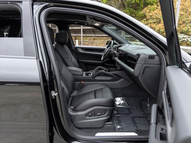 2026 Porsche Cayenne Unknown