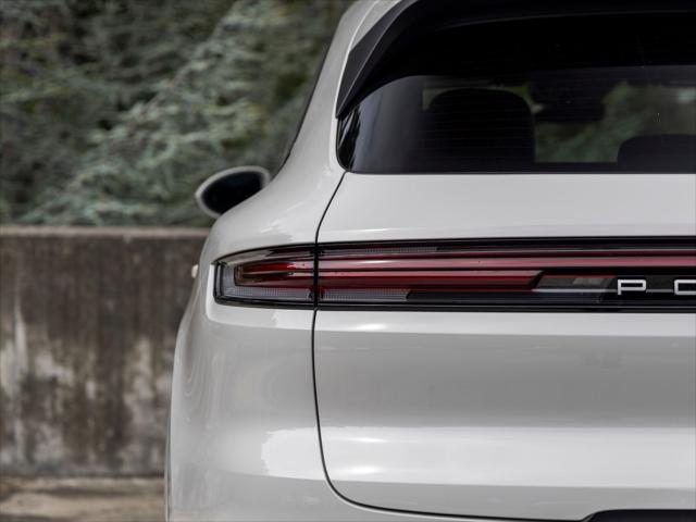 2026 Porsche Cayenne Unknown