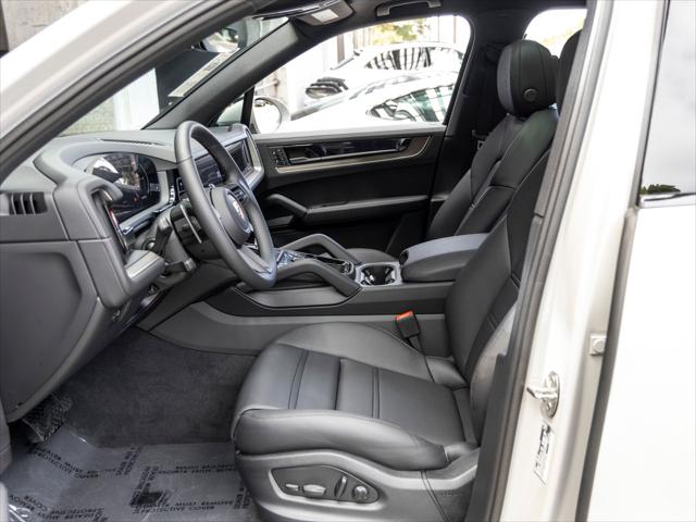 2026 Porsche Cayenne Unknown