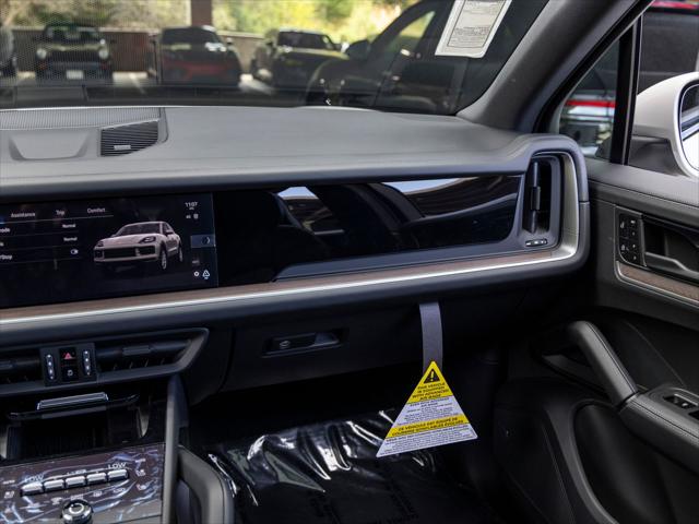 2026 Porsche Cayenne Unknown