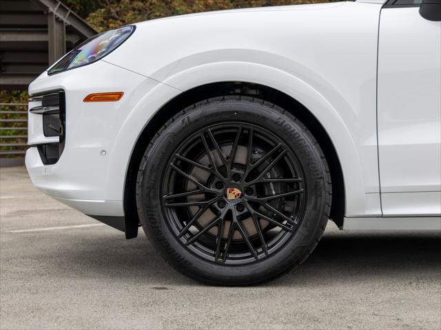 2026 Porsche Cayenne Unknown
