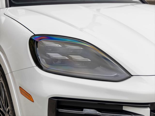 2026 Porsche Cayenne Unknown