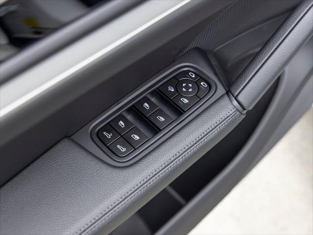 2026 Porsche Cayenne Unknown