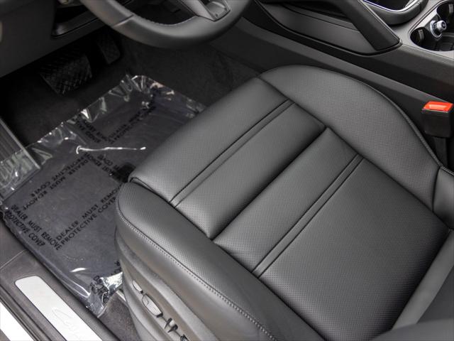2026 Porsche Cayenne Unknown