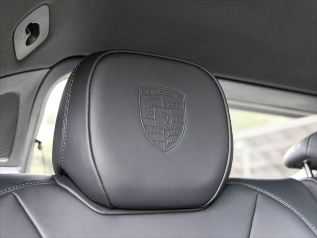 2026 Porsche Cayenne Unknown