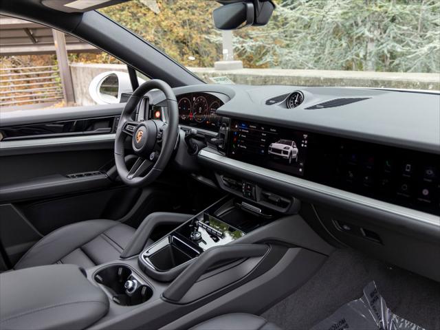 2026 Porsche Cayenne Unknown
