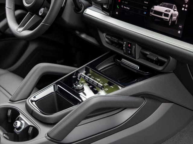 2026 Porsche Cayenne Unknown