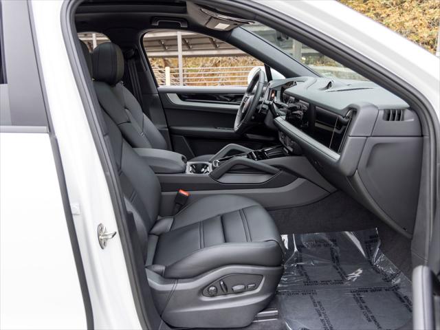 2026 Porsche Cayenne Unknown