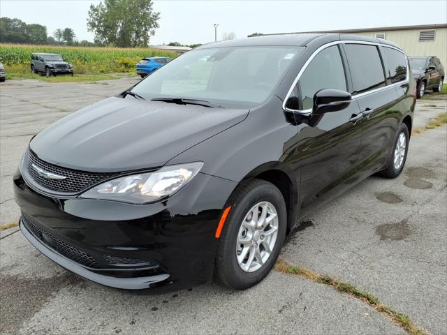 2027 Chrysler Pacifica LX for sale in Perry, NY