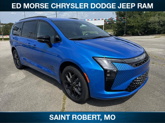 2027 Chrysler Pacifica PACIFICA SELECT AWD