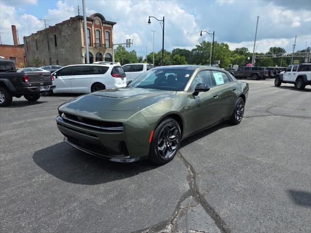 2027 Dodge Charger CHARGER R/T PLUS 4-DOOR AWD