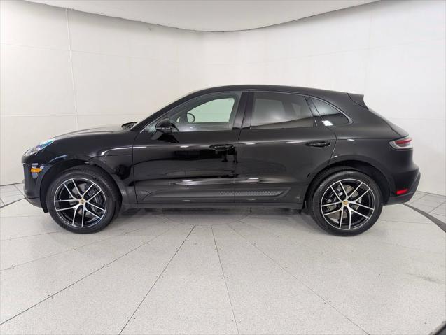 2026 Porsche Macan Unknown