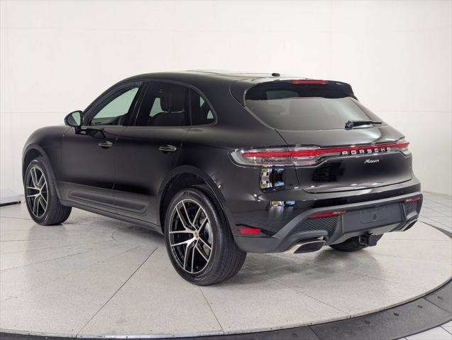 2026 Porsche Macan Unknown